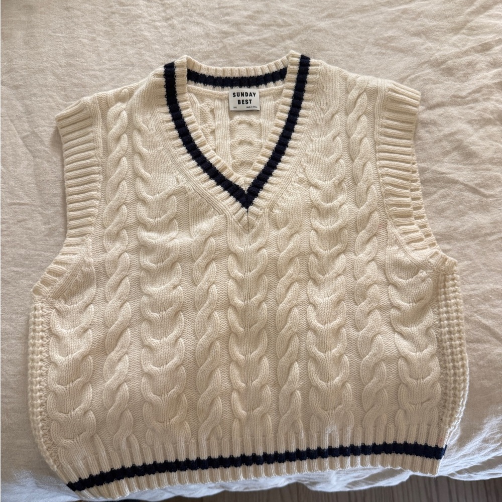 Aritzia Sunday Best Cream Cropped Sweater Vest